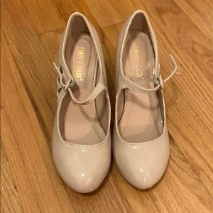 A pair of Chase + Chloe heels.